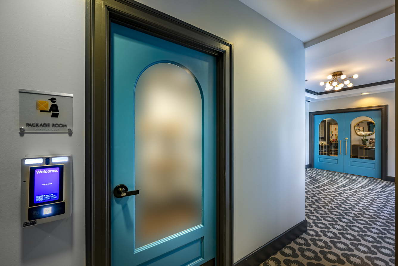 Halstead Burlington I Residents